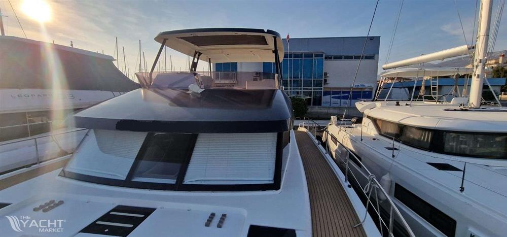 FOUNTAINE PAJOT MY 44 (2018) for sale