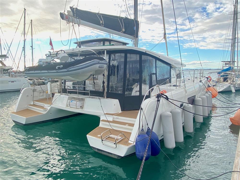 Lagoon 42 (2020) for sale