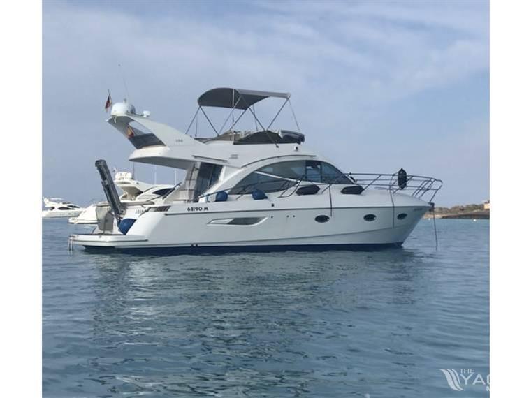 Galeon 390 Fly (2007) for sale