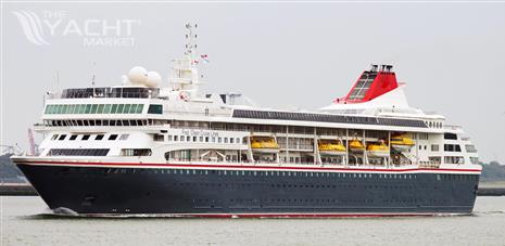 Cruise Ship - 929 / 970 Passengers - Stock No. S2316
