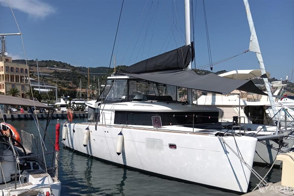 LAGOON 450F (2012) for sale