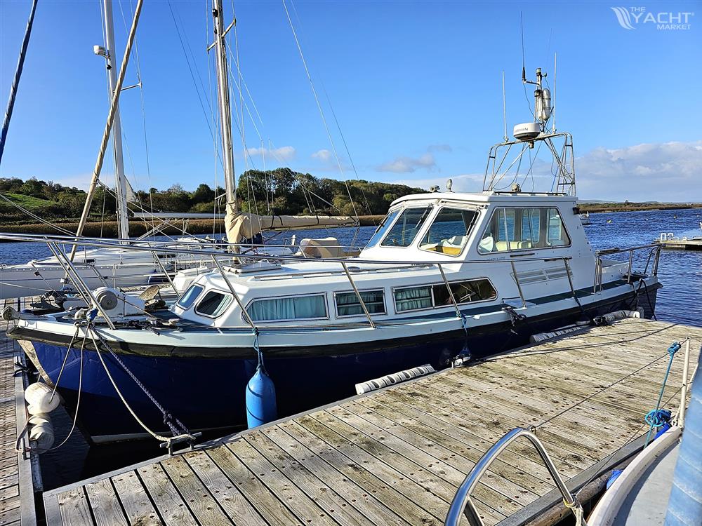 Halmatic Weymouth 34 (1979) for sale
