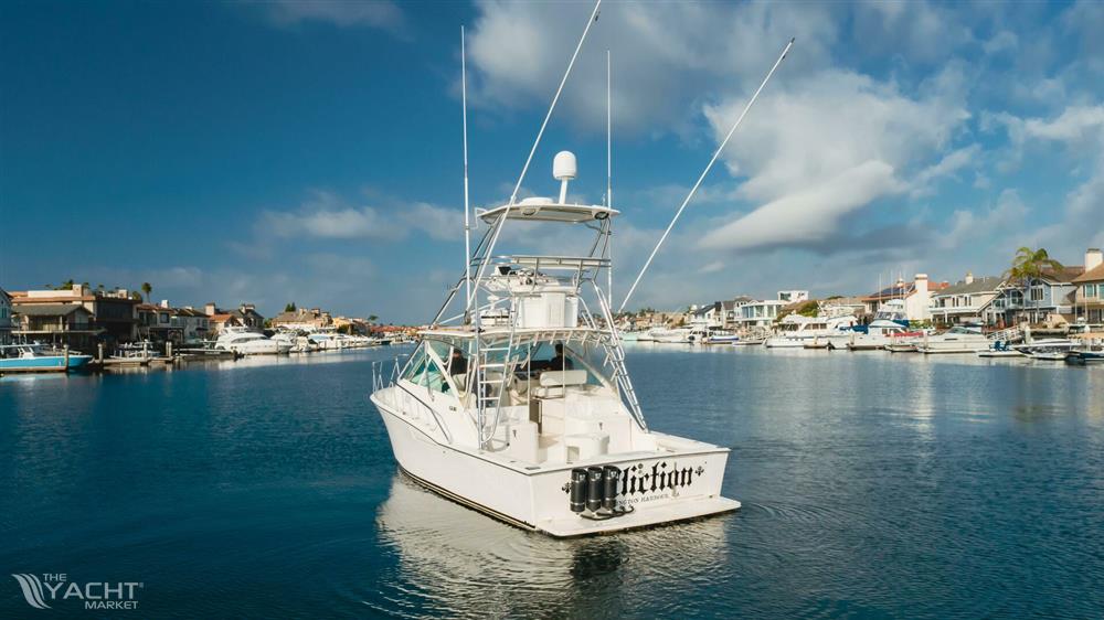 Cabo 35 Express (2005) for sale