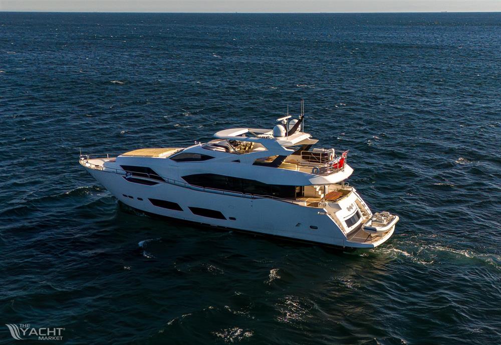 Sunseeker 95 Yacht (2016) for sale