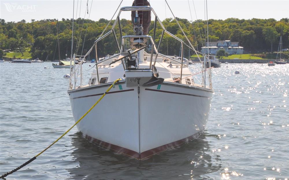 Island Packet 27 (1989) for sale