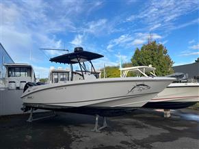 BOSTON WHALER OUTRAGE 270