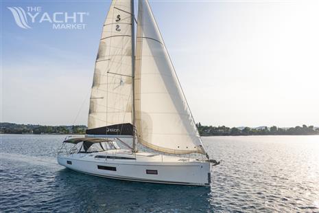 BENETEAU OCEANIS 51.1