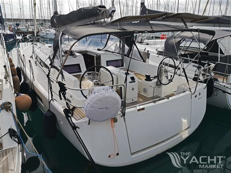 JEANNEAU SUN ODYSSEY 440