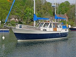 Nauticat 33