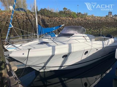 BENETEAU FLYER 850 SUNDECK