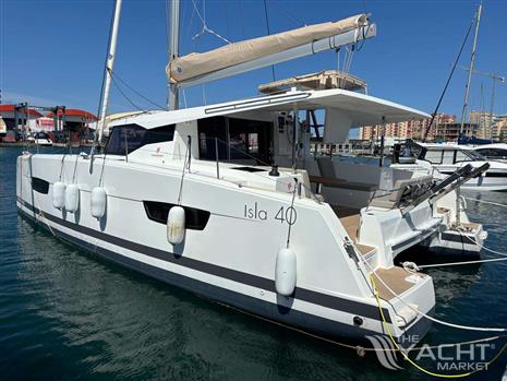 FOUNTAINE PAJOT ISLA 40