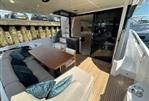 Azimut Flybridge 68