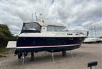 Nimbus 320 Coupe - Starboard View