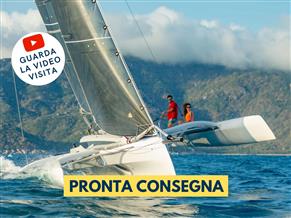 Corsair 880 Trimarano