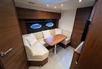 Princess Yachts V39