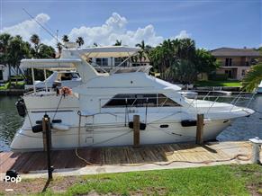 Cruisers Yachts 3650