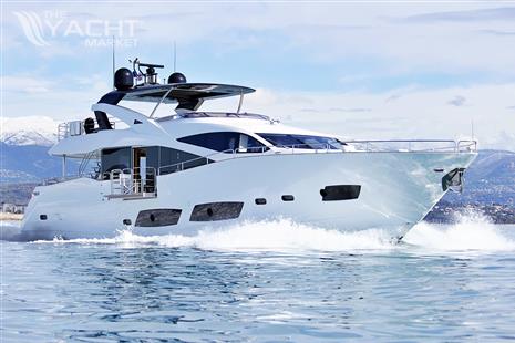 Sunseeker 28 # Ray - Sunseeker-28-motor-yacht-for-sale-exterior-image-Lengers-Yachts-9-scaled.jpg