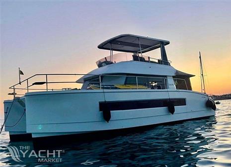 FOUNTAINE PAJOT MY 37