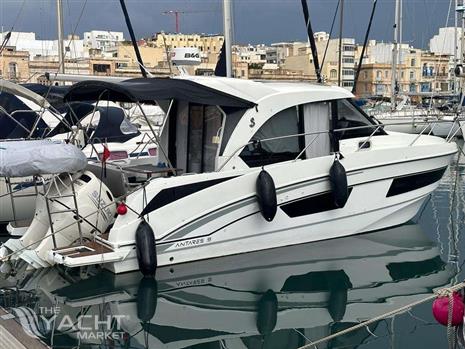 BENETEAU ANTARES 9