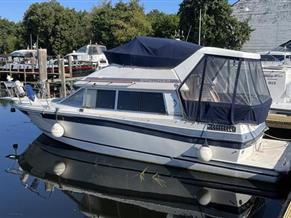 Bayliner 2450