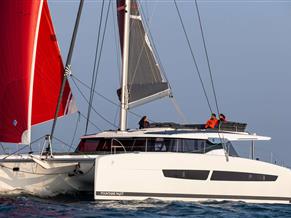 FOUNTAINE PAJOT AURA 51