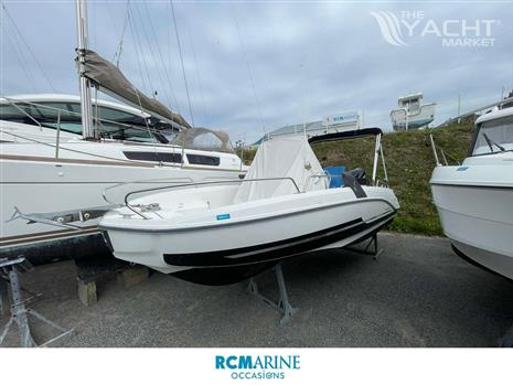 BENETEAU FLYER 6.6 SPACEDECK