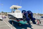 BOSTON WHALER OUTRAGE 320