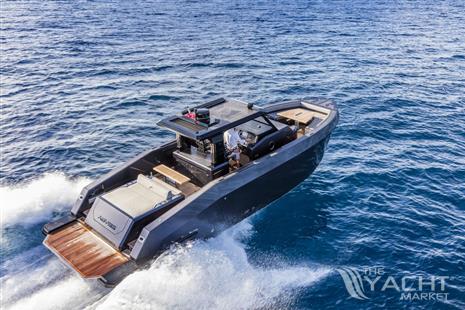 Mazu Yachts 42