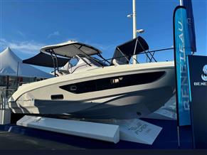 BENETEAU FLYER 9 SUNDECK