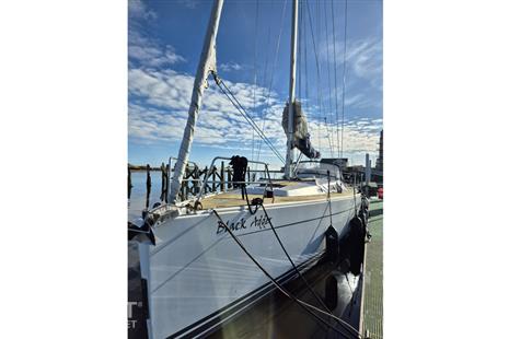 Hanse 430