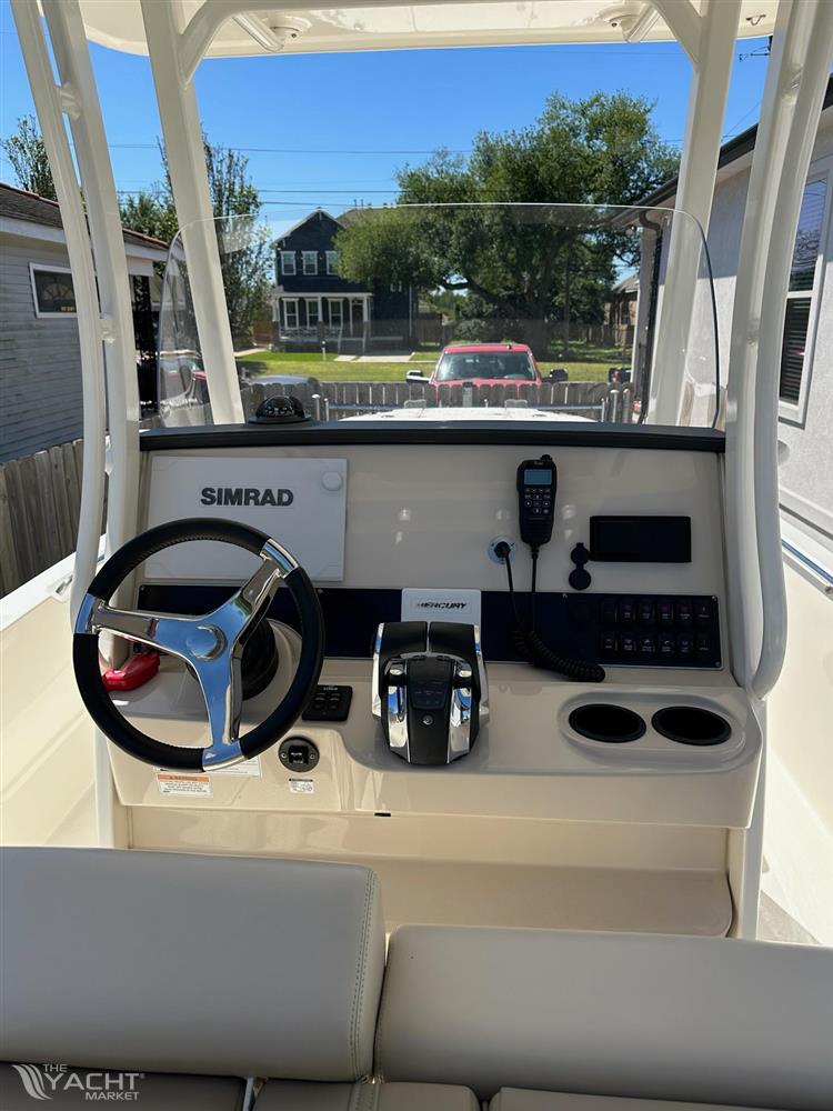 2018 Boston Whaler