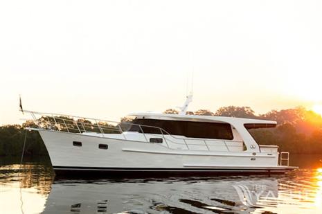  Integrity Trawlers 440Sedan