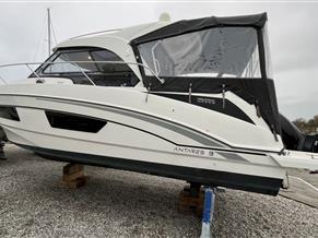 Beneteau Antares 9