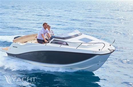 QUICKSILVER QUICKSILVER ACTIV 555 CABIN