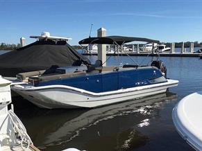 Bayliner Element XR7