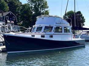 Duffy 35 Flybridge Cruiser