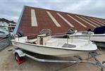 Boston Whaler 17 Montauk