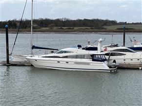 Fairline Squadron 52