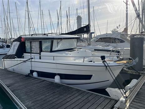 JEANNEAU MERRY FISHER 895 SPORT