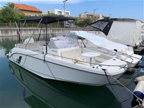 BENETEAU FLYER 7 SPACEDECK