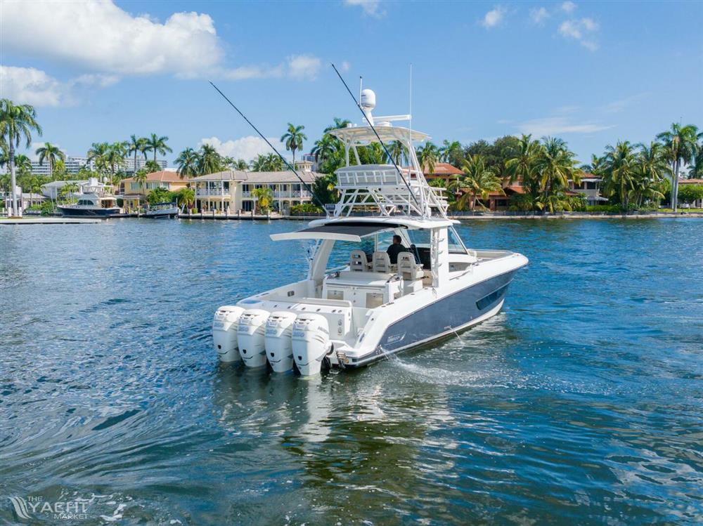 2020 Boston Whaler