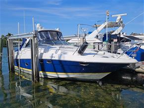 Regal 3760 Sportyacht