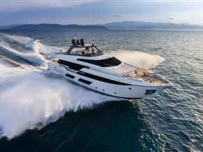 Ferretti Yachts 920