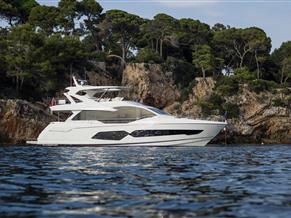 Sunseeker 76 Yacht