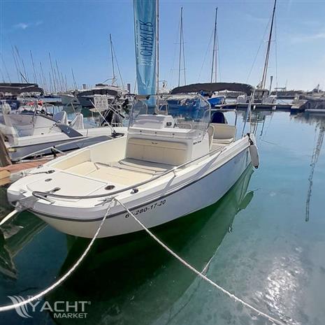 BENETEAU FLYER 7 SPACEDECK