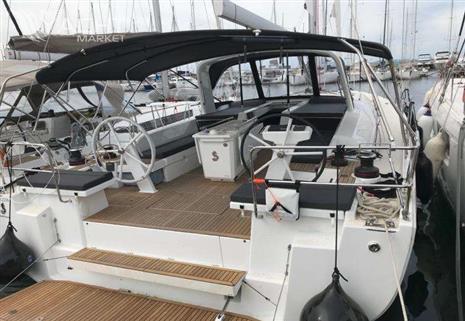 BENETEAU OCEANIS 51.1