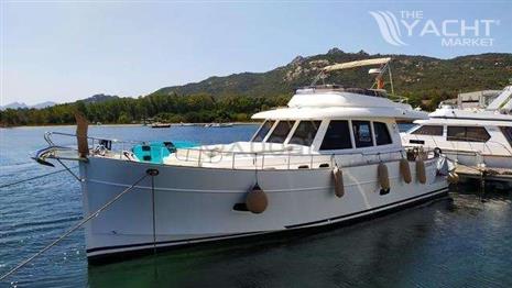 MENORQUIN YACHTS MENORQUIN 54