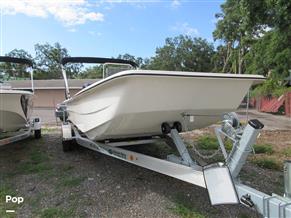 Carolina Skiff E24 DLX CC