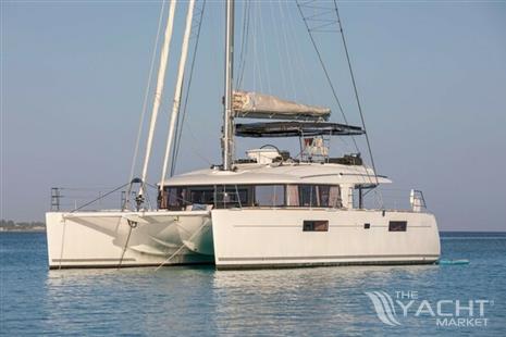 Lagoon Lagoon 560 - Used Sail Catamaran for sale