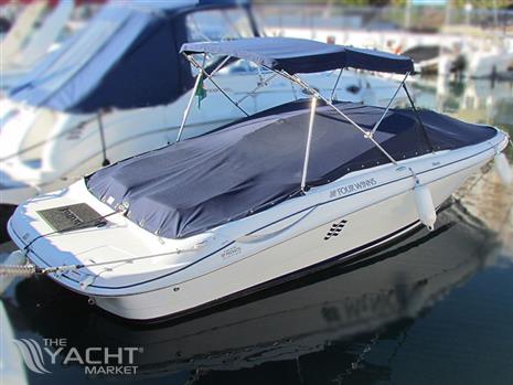 Four Winns H220 Bowrider